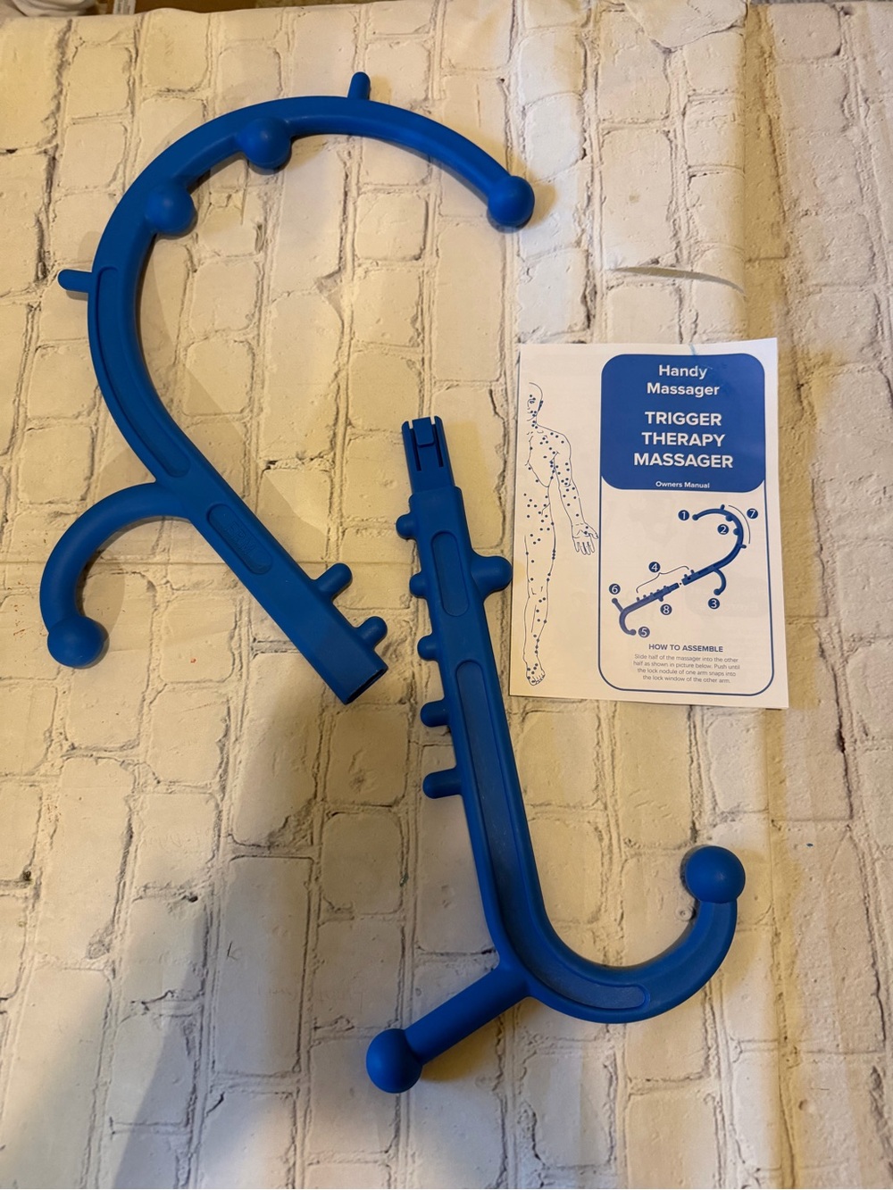 Blue Trigger Point Back Massager with Red Bow - Picture 4 of 4